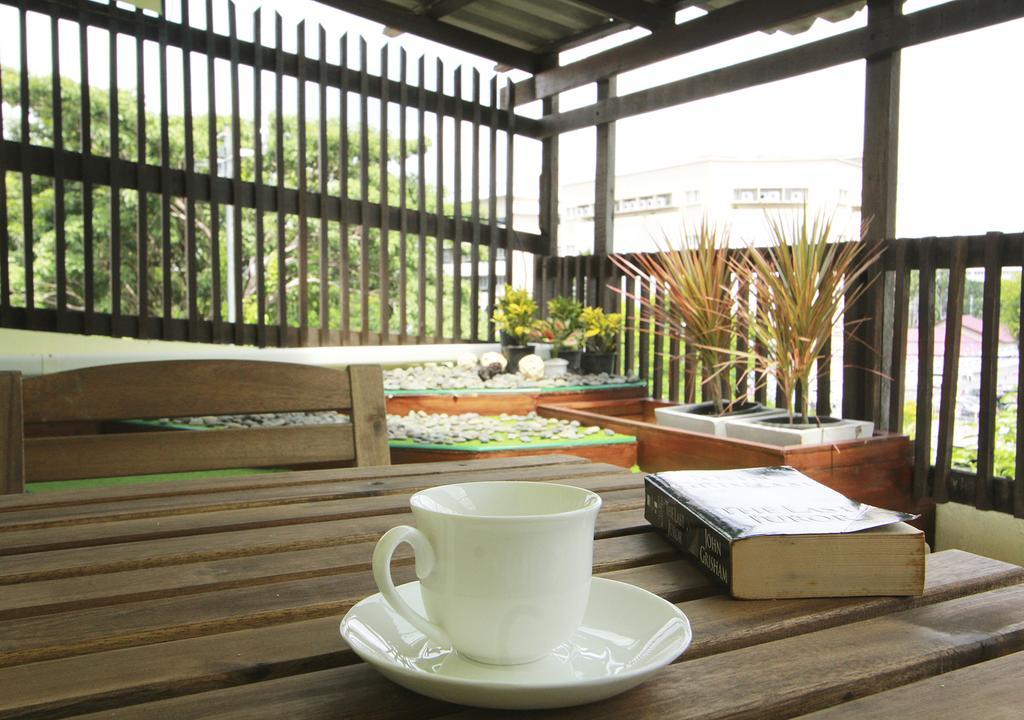 The Serene House Bangkok Eksteriør bilde